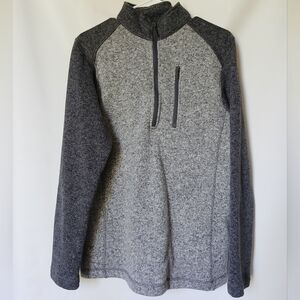 Woolrich Mens Sweater Size M Color Lt Gray Body Dark Gray Sleeves